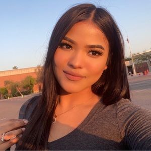 Meet your Posher, Amisha